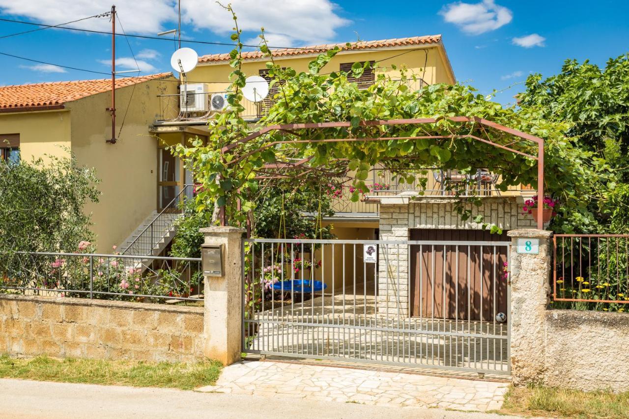 Apartamento Lumalu Galižana Exterior foto